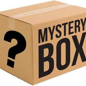 Amazon Overstock Women's Mystery 15 Items Box. Same Day Shipping.